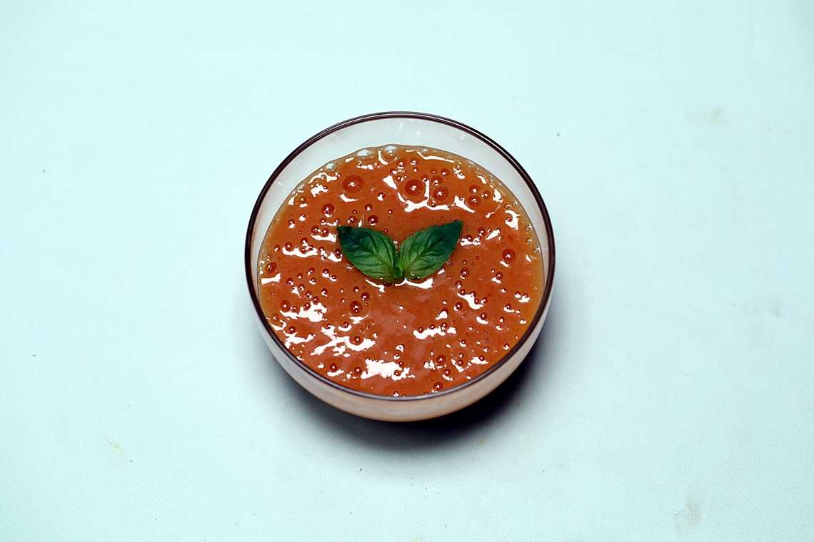 6. 민트로 장식한다.