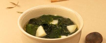 감자미역국